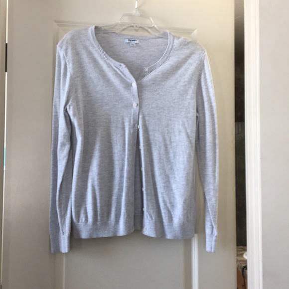 Old Navy Sweaters - Gray cardigan